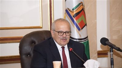 رئيس جامعة القاهرة يعلن عن إنجاز علمي جديد بحصول مجلة العلوم التطبيقية على المركز الثامن عالميًا