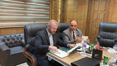 سفير نيوزيلندا يعلن توقيع خطة تصدير الفاكهة المصرية إلى بلاده 