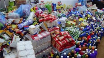 الحكومة تكشف حقيقة الإفراج عن شحنات منتجات غذائية منتهية الصلاحية وتداولها بالأسواق