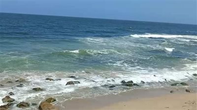 ضحى بنفسه لإنقاذ صديقه.. العثور على جثة شاب مفقود منذ 5 أيام على شواطئ مطروح