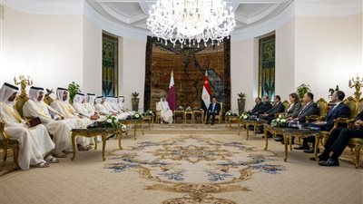 السيسي يقيم مأدبة غداء تكريمًا لـ أمير قطر والوفد المرافق له 