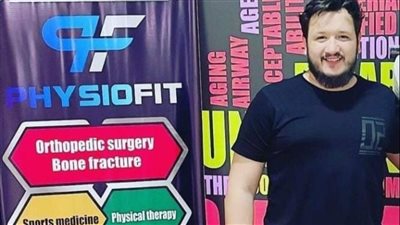 نقابة العلاج الطبيعي: أحمد رجب خريج دبلوم صنايع ويمارس المهنة بانتحاله صفة الطبيب | فيديو 