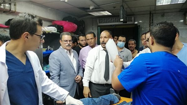 زيارة الطالب المصاب