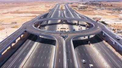 وزير النقل: توجيهات رئاسية بحل مشكلة طريق الساحل الشمالي