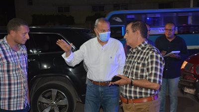 محافظ القليوبية يتابع الحملة المكبرة لرفع تراكمات القمامة بشبرا