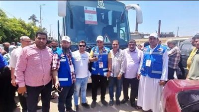 لبيك اللهم لبيك.. انطلاق قافلة حجاج الجمعيات الأهلية بالشرقية | صور