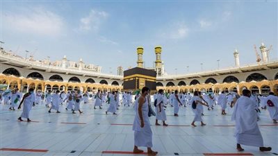 دعاء الطواف حول الكعبة 7 أشواط.. أدعية وأذكار وسنن مستحبة