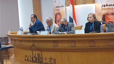 مترجمون في ملتقى جابر عصفور: الراحل امتلك مشروعا كاملا للنهضة بالترجمة