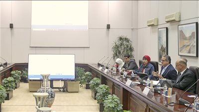  وزير السياحة يواصل اجتماعاته لمتابعة استعدادات مصر لاستضافة مؤتمر COP27