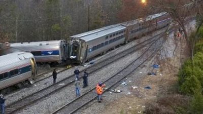 مقتل وإصابة العشرات في حادث قطار بنيجيريا