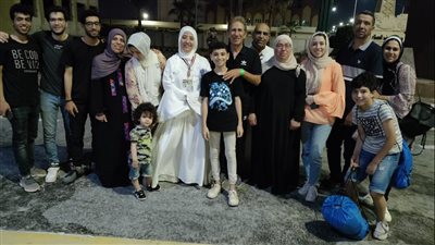 بالزغاريد.. أهالي شمال سيناء يودعون حجاج الجمعيات الأهلية 