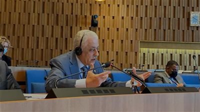 وزير التعليم: الدروس الخصوصية بيزنس.. وبعض المدرسين يوهمون الأهالي أن لديهم مفتاح النجاح 