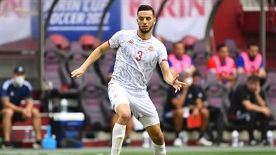 تقارير: الأهلي يدرس التعاقد مع منتصر الطالبي مدافع منتخب تونس