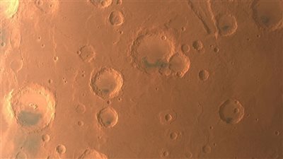 مركبة صينية غير مأهولة تحصل على بيانات مصورة تغطي كوكب المريخ