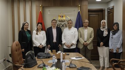 الدواء المصرية تناقش آليات تفعيل عمل التكنولوجيات الطبية الحديثة