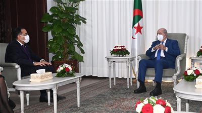 الرئيس الجزائري يقبل دعوة السيسي لحضور قمة المناخ بشرم الشيخ