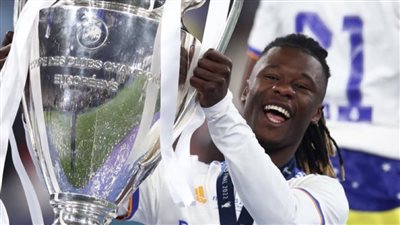 كامافينجا: ريال مدريد أفضل نادٍ في العالم.. واللعب معه كان حلمي