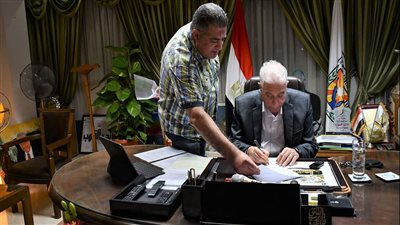 محافظ جنوب سيناء يصدق على 10 قرارات تصالح لمخالفات البناء بشرم الشيخ