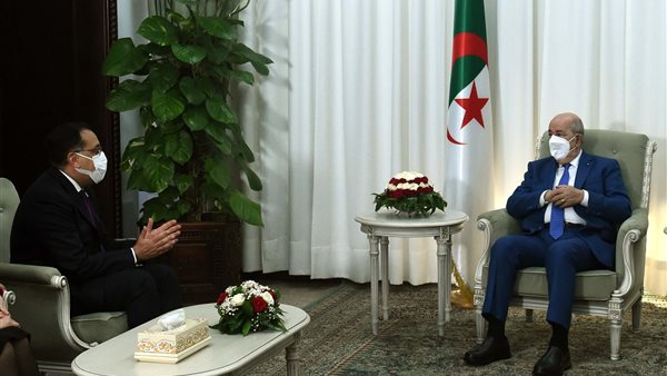 الرئيس الجزائري يستقبل