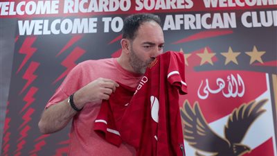 سواريش يكلف خزينة الأهلي 8.5 مليون جنيه في 61 يومًا 