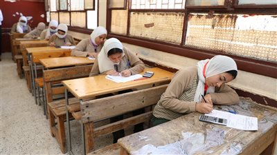 التعليم تحدد خطة الندب لامتحانات الدبلومات الفنية 2024