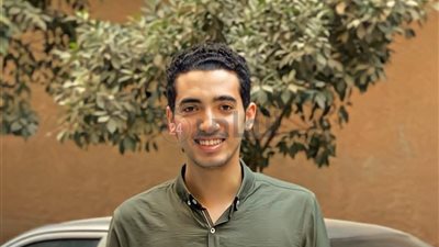 الأول بالثانوية الصناعية: كنت بذاكر 6 ساعات يوميا وبحلم أدخل هندسة طيران