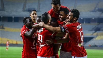 الأهلي يستعد لإعلان تجديد التعاقد مع أيمن أشرف وياسر إبراهيم