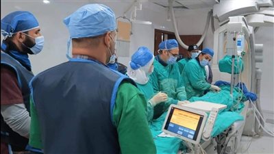 الرعاية الصحية: إجراء قسطرة تداخلية لعلاج عيوب خلقية لمجموعة من الأطفال ببورسعيد | صور 