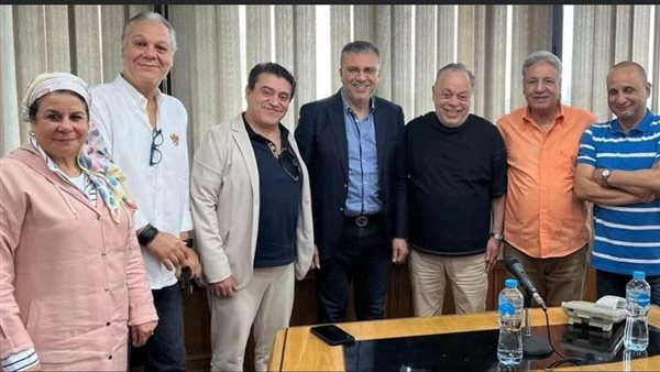 اجتماع بين غرفة صناعة