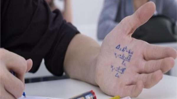 الغش في الامتحانات