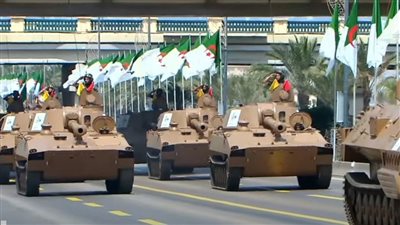 بحضور زعيم البوليساريو ورئيسة إثيوبيا.. الجزائر تقيم أضخم عرض عسكري منذ 30 عامًا بمناسبة ذكرى الاستقلال