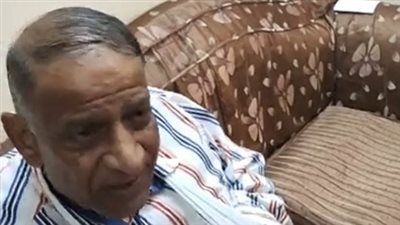 أهدى والدها 50 مصحفا.. مدرس بالمعاش يزور أسرة نيرة أشرف بعد رؤيتها بالمنام: قالت لي عايشة في الجنة | بث مباشر 