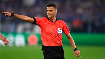 الإسباني مانزانو حكمًا لمباراة غزل المحلة وفيوتشر في نهائي كأس الرابطة