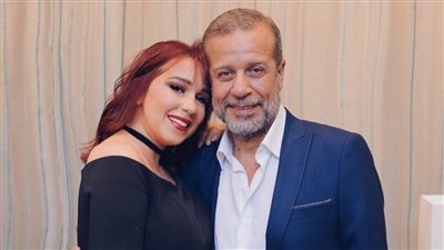أول تعليق من شريف منير على إلغاء متابعة نجلته أسما بـ انستجرام