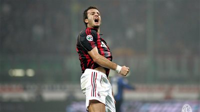 ميلان يهنئ ألبرتو جيلاردينو بعيد ميلاده الـ 40