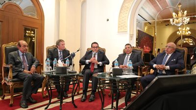 وزير التعليم العالي: 150 محاضرًا من 20 دولة يشاركون بمؤتمر الجمعية المصرية لعلاج جذور الأسنان