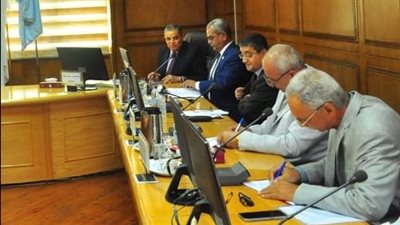 رئيس جامعة كفر الشيخ يترأس لجنة اختيار عميد كلية العلوم