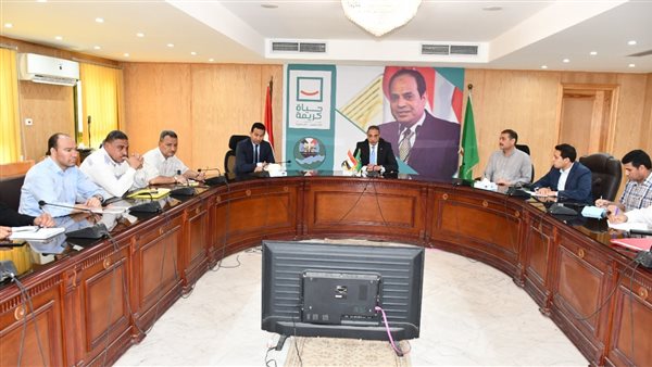 محافظ الفيوم