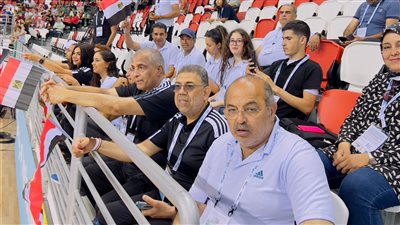 البعثة المصرية تؤازر منتخب اليد بمركب وهران أمام إسبانيا في نهائي بطولة البحر المتوسط