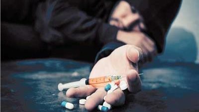 اعرف الحقيقة.. انقذ حياة│ مكافحة الإدمان: الشابو يسبب الهلوسة وتليف خلايا المخ