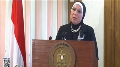 وزيرة التجارة: تخفيض سعر كراسة شروط المجمعات الصناعية من 2500 جنيه إلى 300 جنيه 