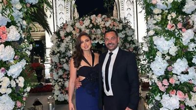 بصورة جمعته بـ نيكول سعفان.. طارق العريان يهنئ متابعيه بمناسبة عيد الأضحى