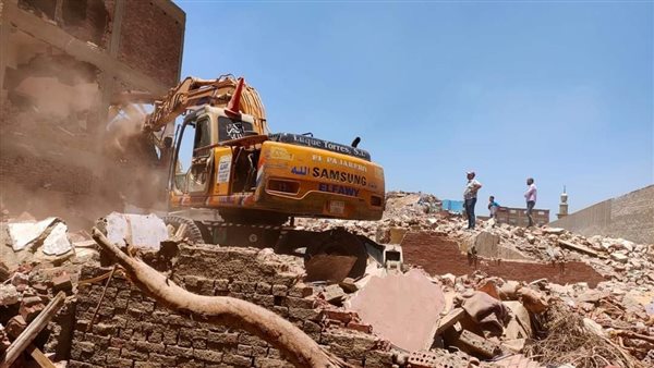  نقل 261 أسرة من