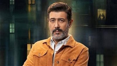 أحمد وفيق: كنت شايف يوسف شاهين مجنون.. وهو أول المتنبئين بالعالم الافتراضي