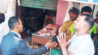 محافظ أسوان يشدد علي متابعة عملية ذبح الأضاحي داخل المجازر