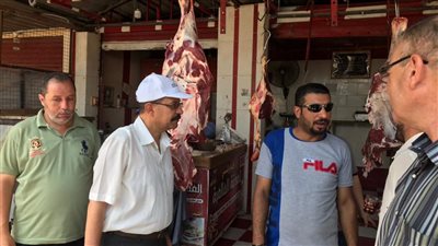 تحرير 143 جنحة صحية وغلق إداري لـ 6 منشآت غذائية بالبحيرة