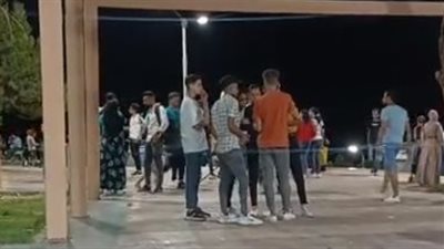 هربوا من البيت لـ الكورنيش.. إقبال كثيف للمواطنين على ضفاف النيل بالمنيا في العيد| صور وفيديو 