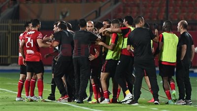 الأهلي يعود إلى الانتصارات بالدوري بعد رباعية نظيفة في شباك فيوتشر