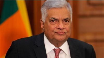 تعيين رئيس الوزراء السريلانكي رئيسا للبلاد بالإنابة