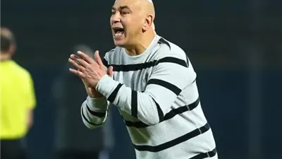 دش ساخن من حسام حسن للاعبي المصري البورسعيدي بعد التعادل أمام فاركو